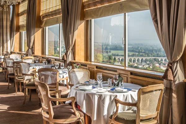 Hotel Pavillon Henri IV